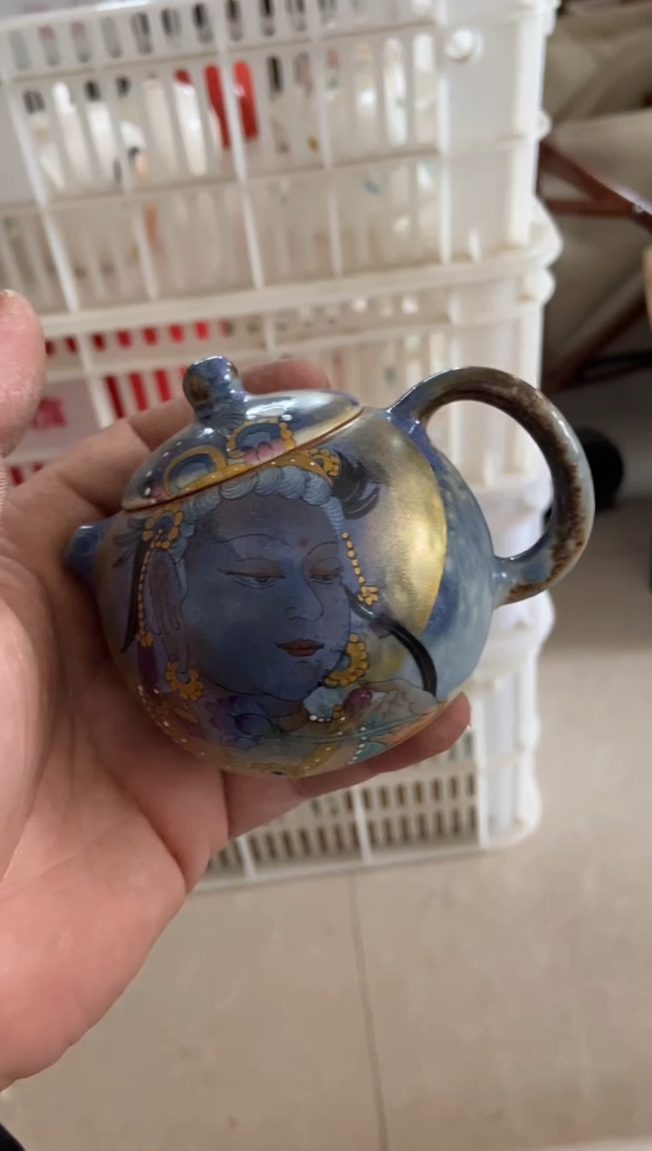 无运费险有瑕疵的摄影的产品有使用过的痕迹有点脏介意勿拍