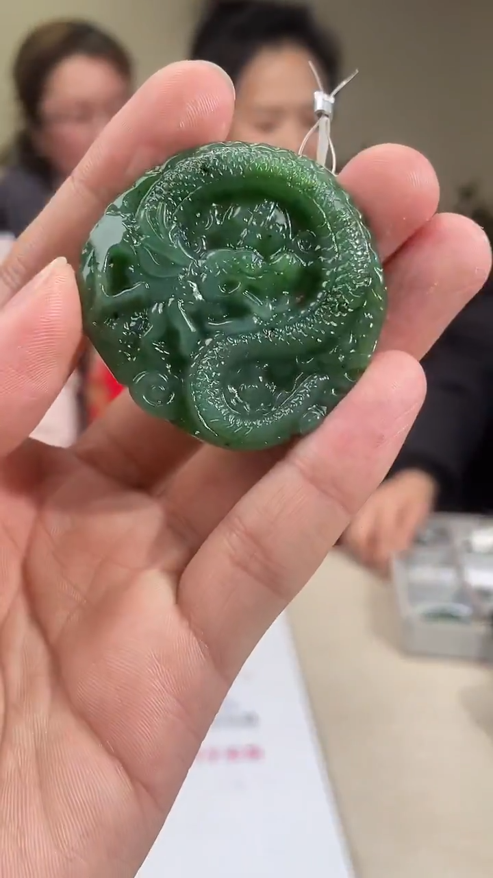 颈饰未镶嵌和田玉海**水多样性拍一发一090