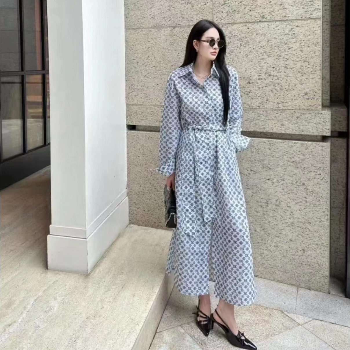 未使用 LouisVuitton/路易威登 字母logo图案满印长袖连衣裙