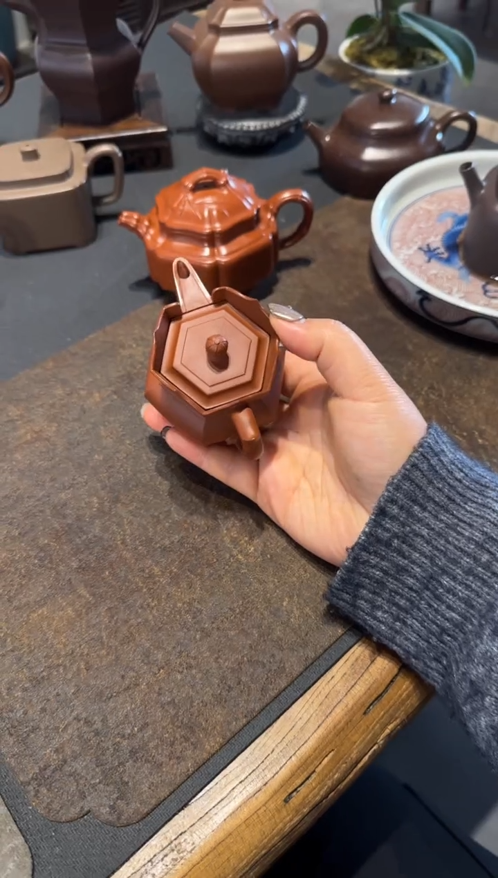 【闪购商品】紫砂茶壶朱泥小僧帽 90cc