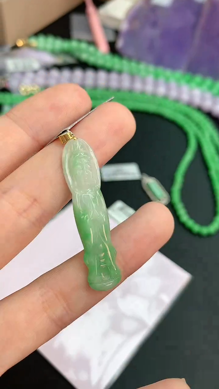 【闪购商品】翡翠颈饰18K金镶嵌赠礼盒证书  敏