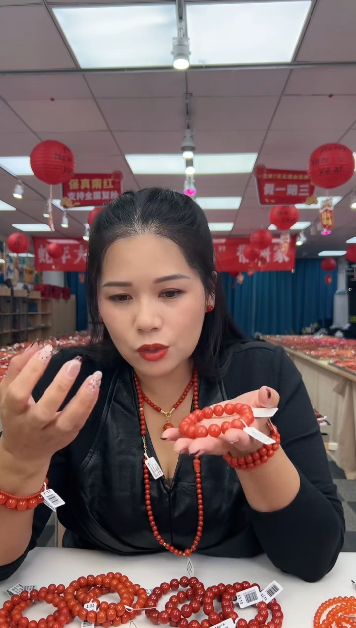 【闪购商品】南红玛瑙珠串未镶嵌多样发其一/15/92198777