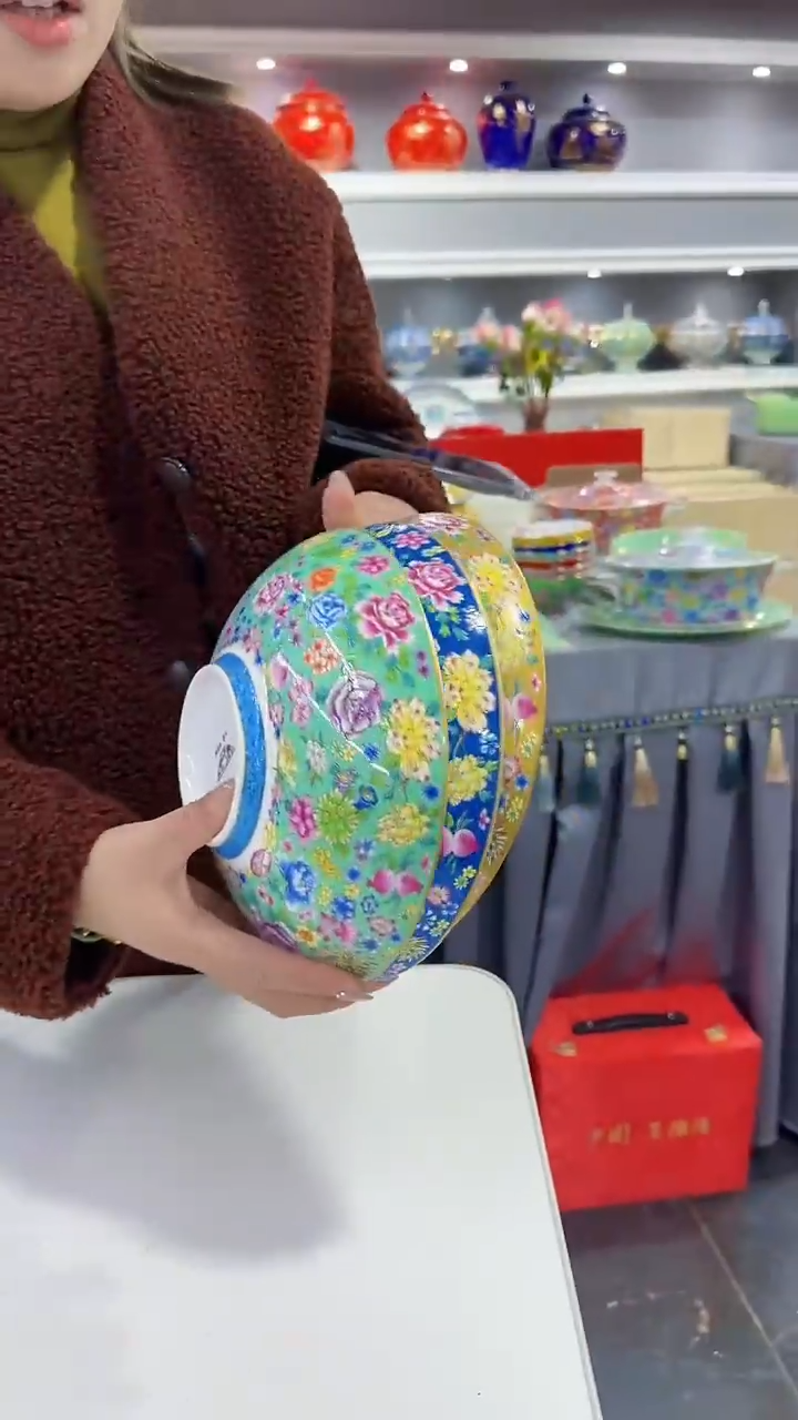 【闪购商品】瓷片8.5英寸景德镇元宝盘3个混色