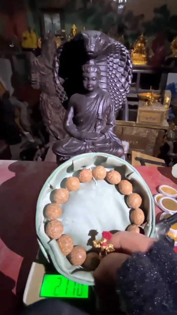 【闪购商品】滴血莲花菩提手串11