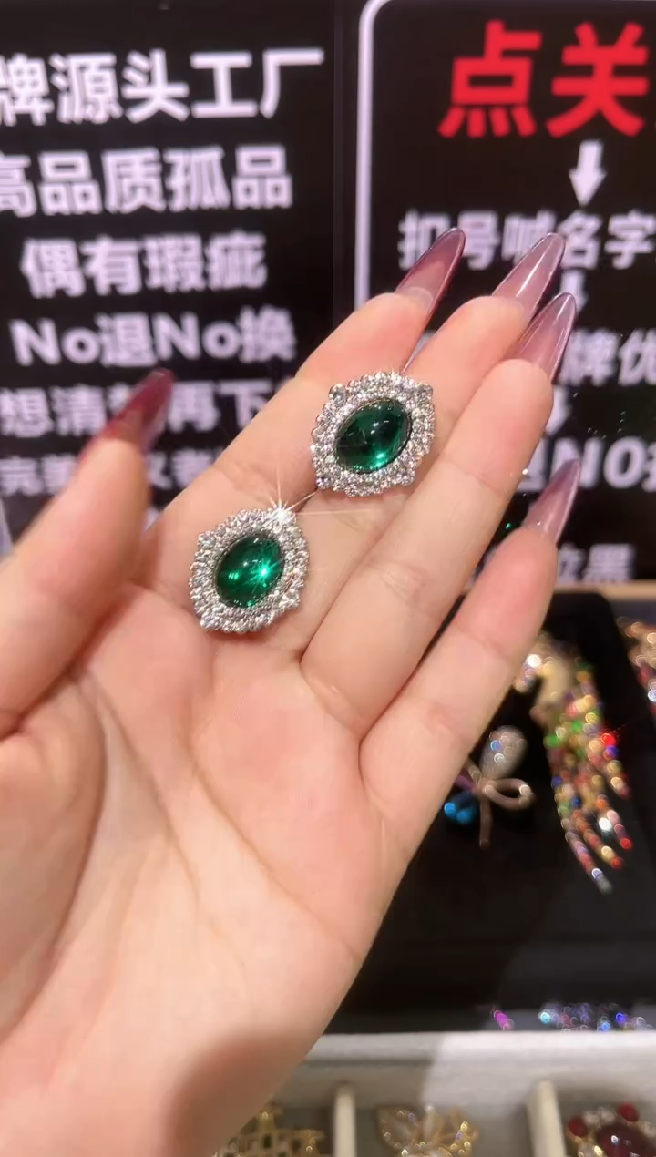 无铜合金精品饰界