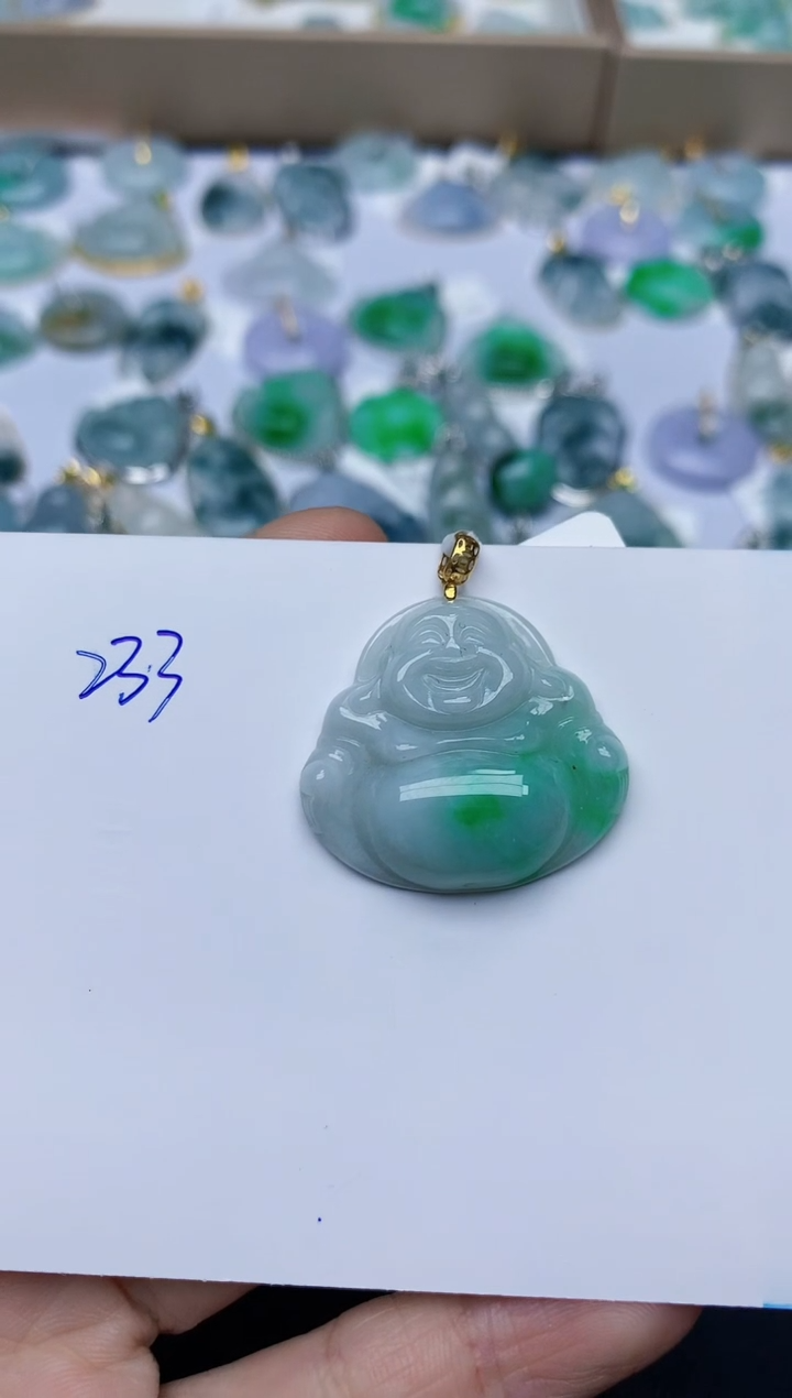 【闪购商品】翡翠颈饰18K金镶嵌天然翡翠A货   