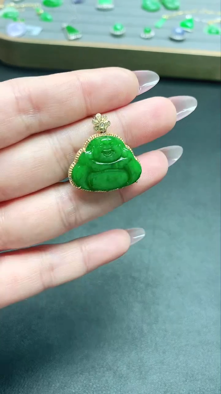 【闪购商品】翡翠颈饰18K金镶嵌证书 礼盒