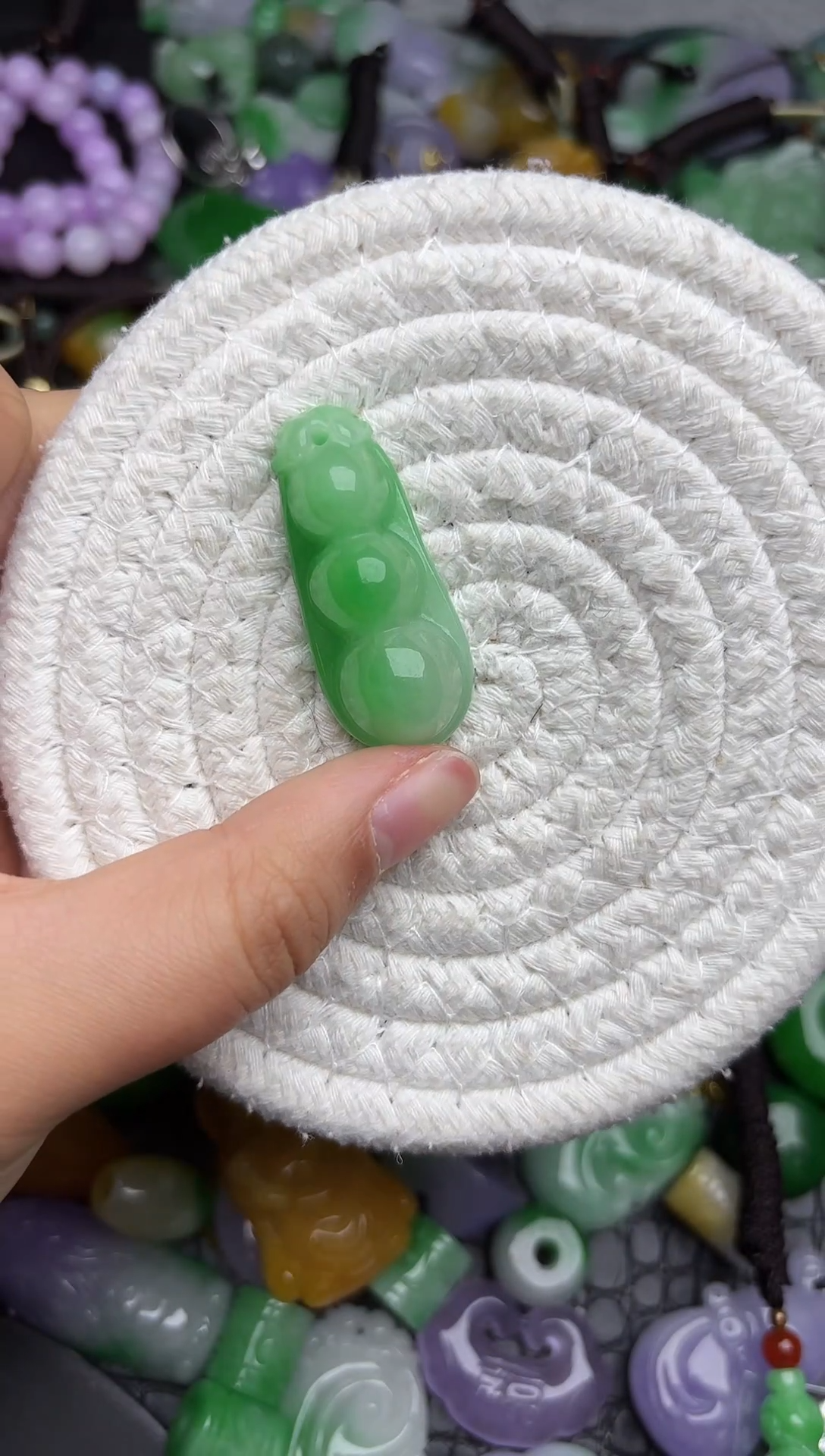 颈饰未镶嵌翡翠缅甸翡翠吊坠