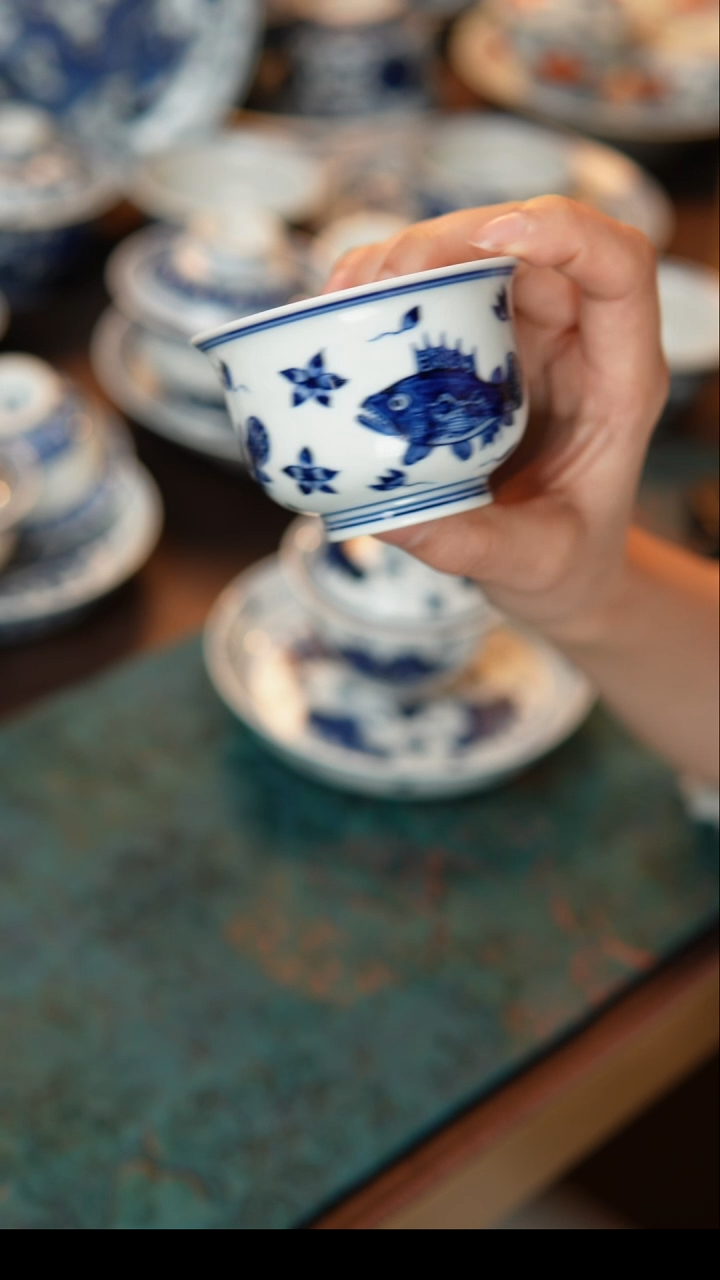 其他陶瓷桃花满鳜主人杯