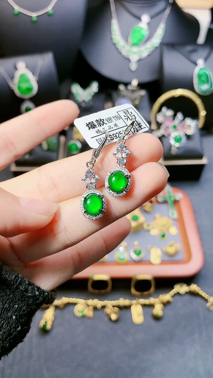【闪购商品】翡翠耳饰银S925镶嵌耳饰
