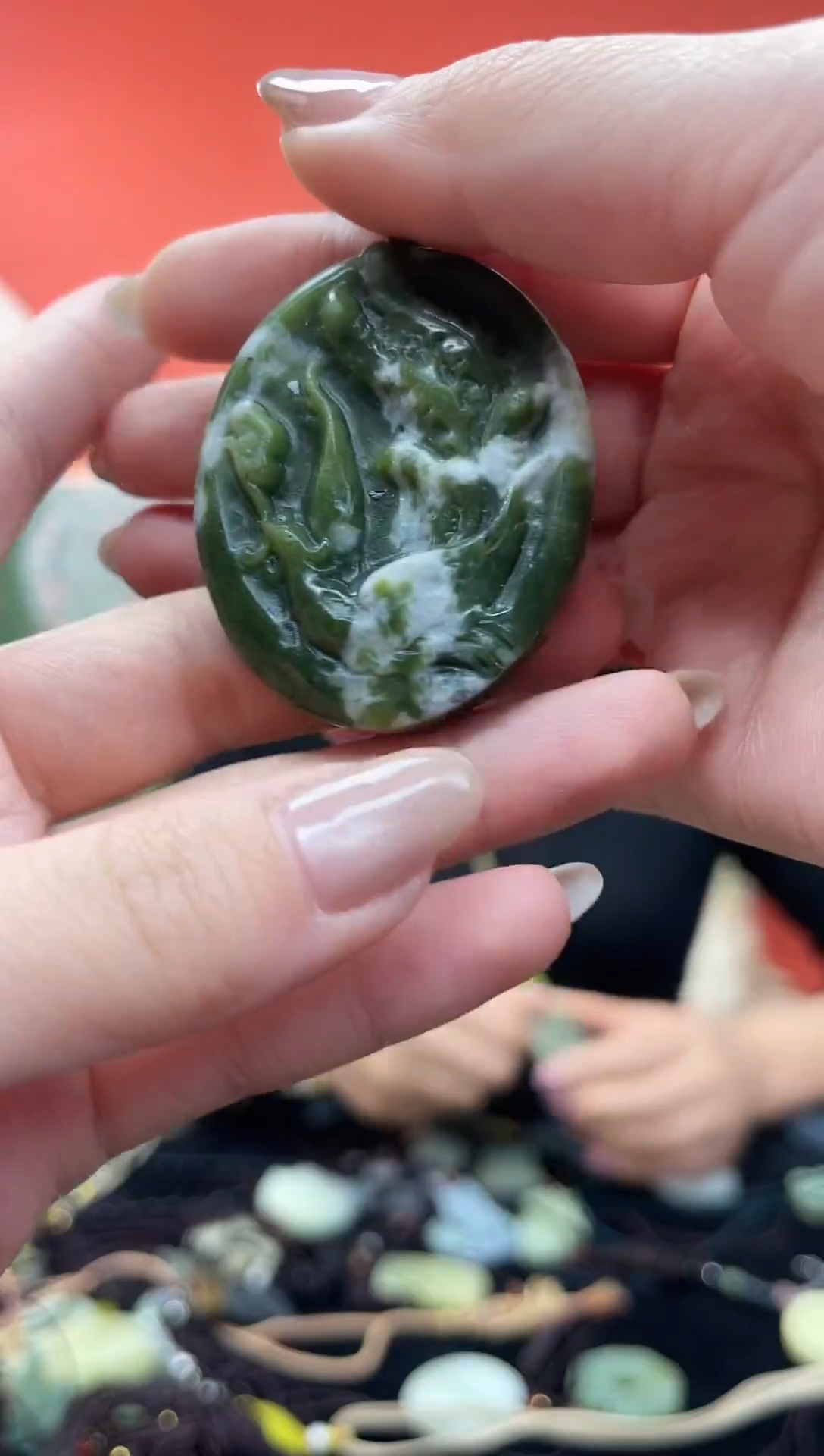 未镶嵌岫玉手串`