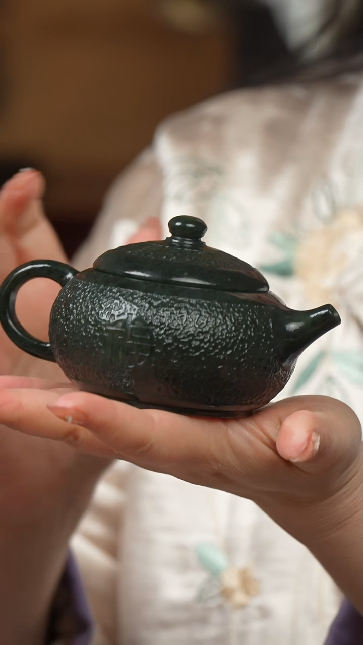 未镶嵌和田玉摆件摆件