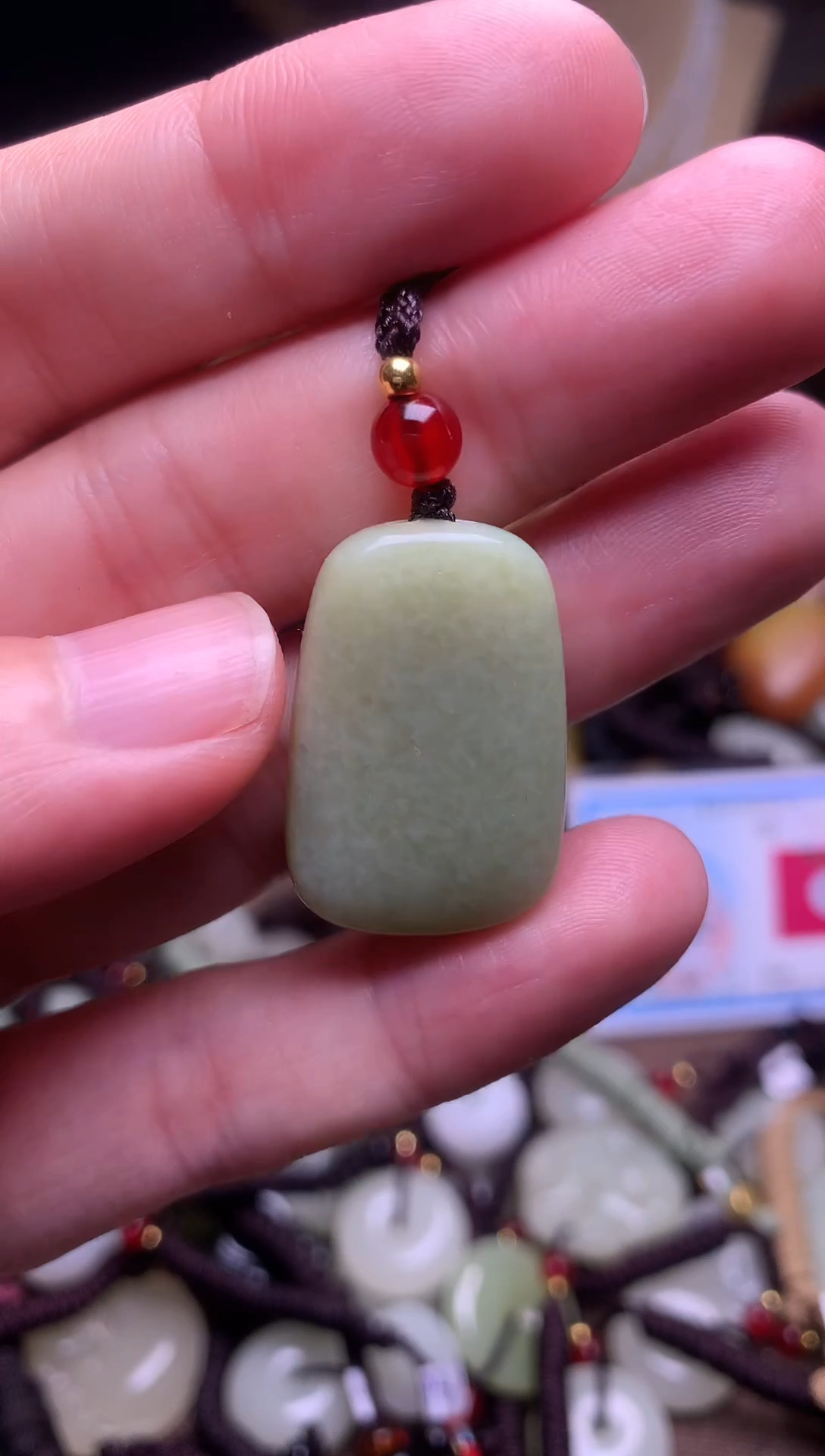 颈饰未镶嵌和田玉新疆料青海料清水和田玉吊坠