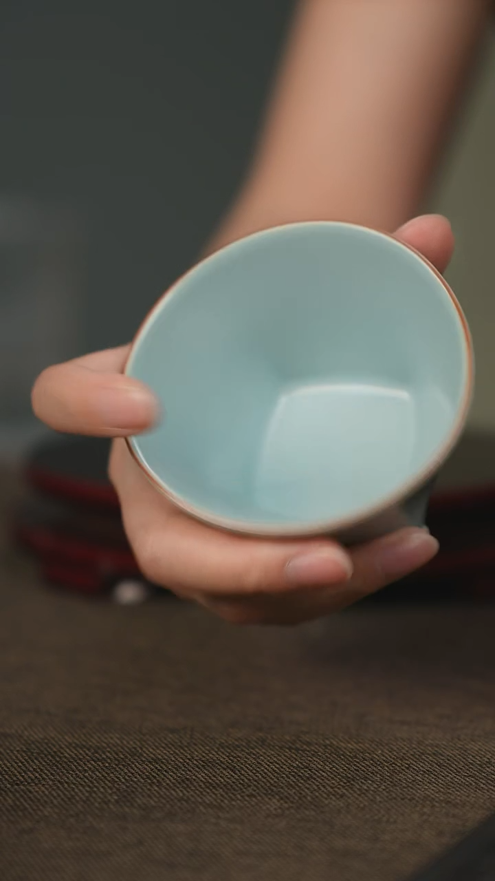 微瑕 天圆地方杯汝瓷 主人杯