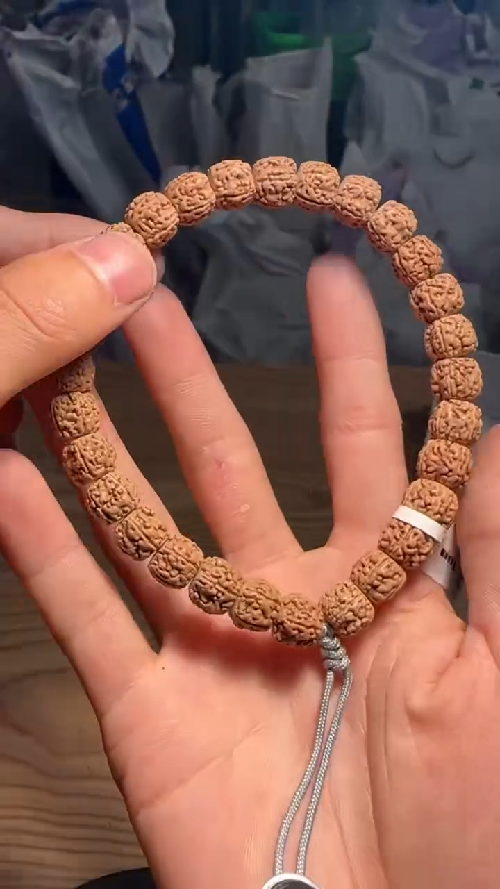 金刚菩提手串超头龙切黄点龙单圈11mm