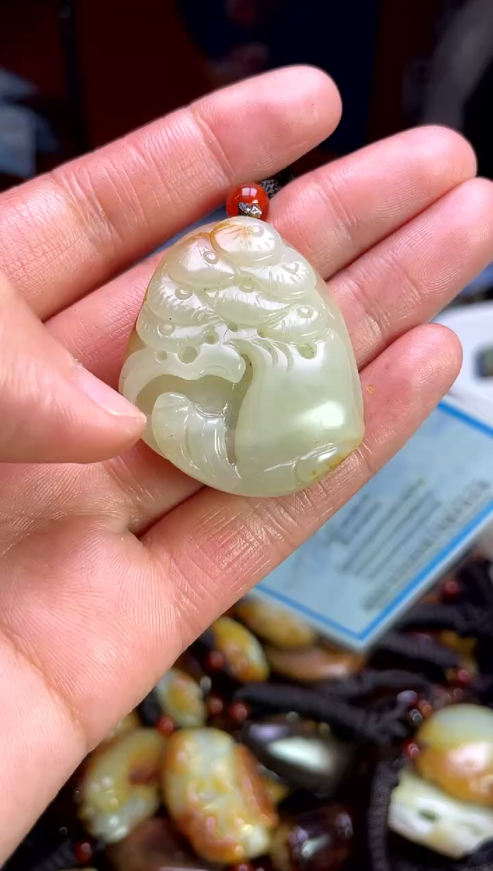 【闪购商品】和田玉颈饰未镶嵌3123