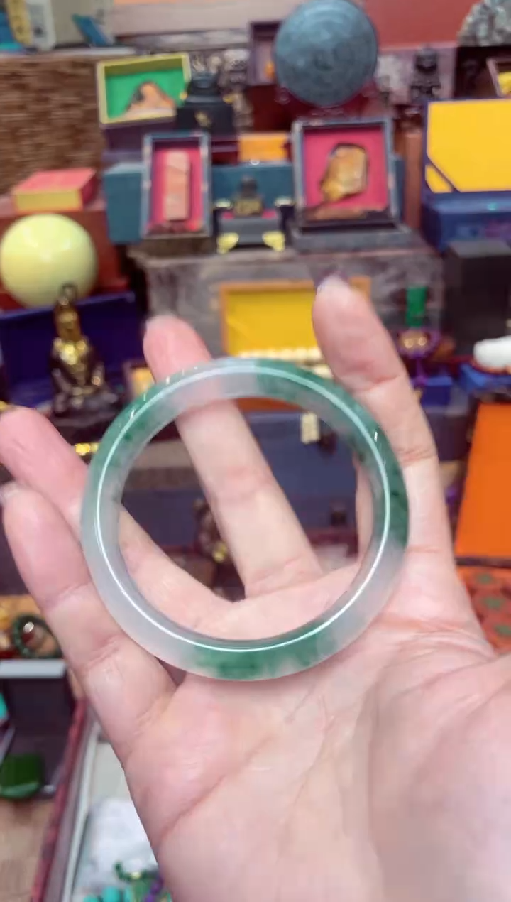 【闪购商品】翡翠手镯未镶嵌             