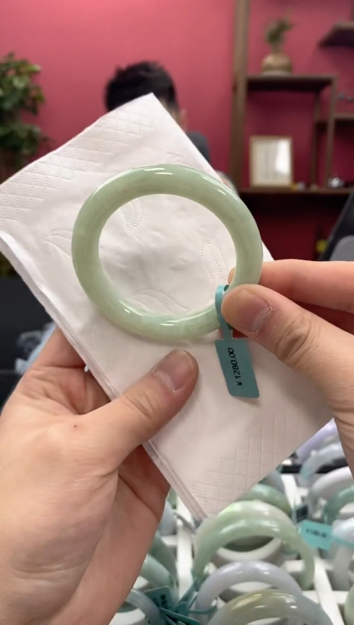 【闪购商品】翡翠手镯未镶嵌00004666