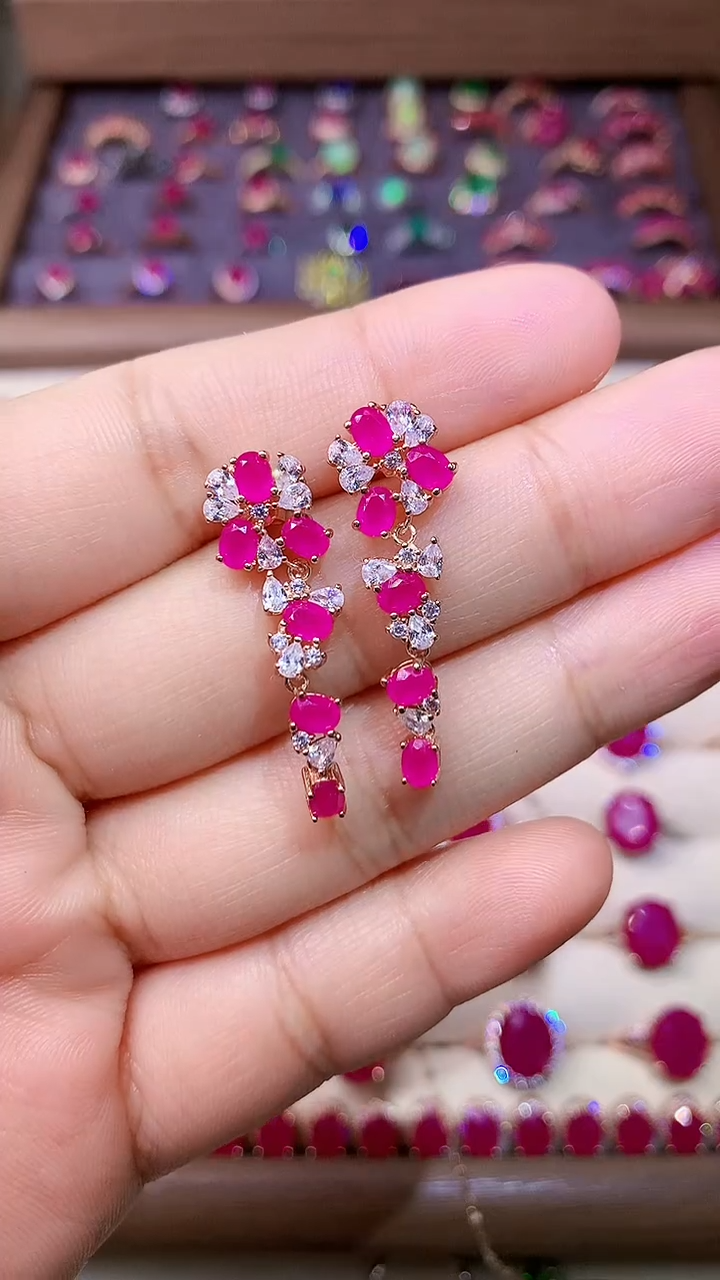 【闪购商品】红宝石耳饰银S925镶嵌0000