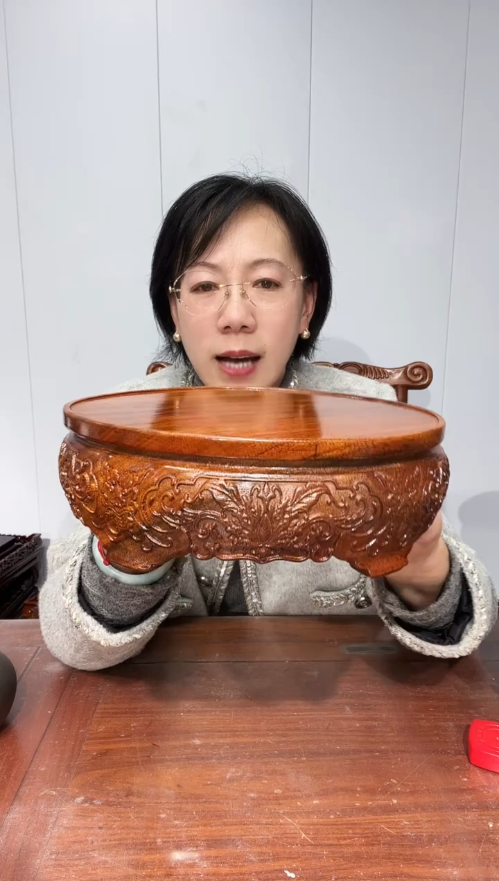 木老花圆形23*26*8精工款雕刻    