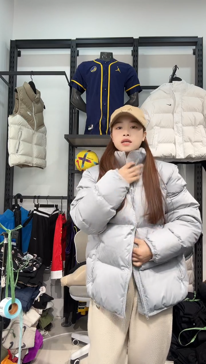 3240闪购编码 Nike/Joedan运动卫衣裤以直播间过款为准 尺码  l