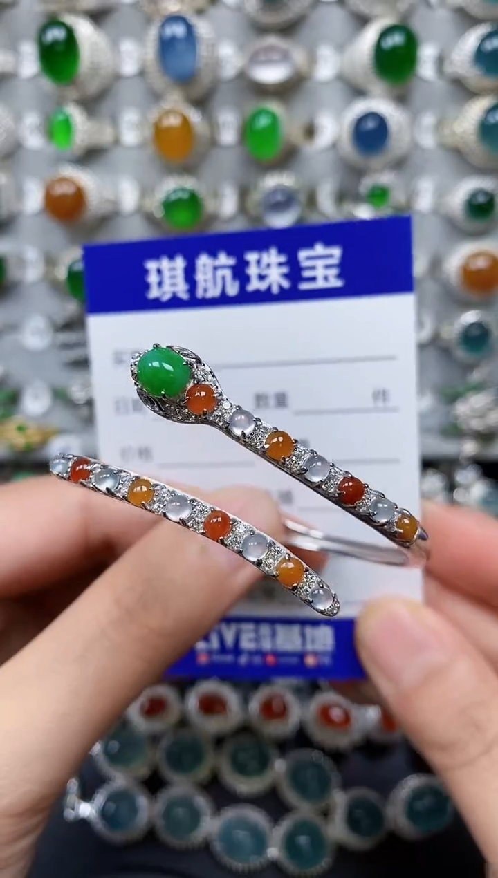 【闪购商品】翡翠手镯银S925镶嵌0450