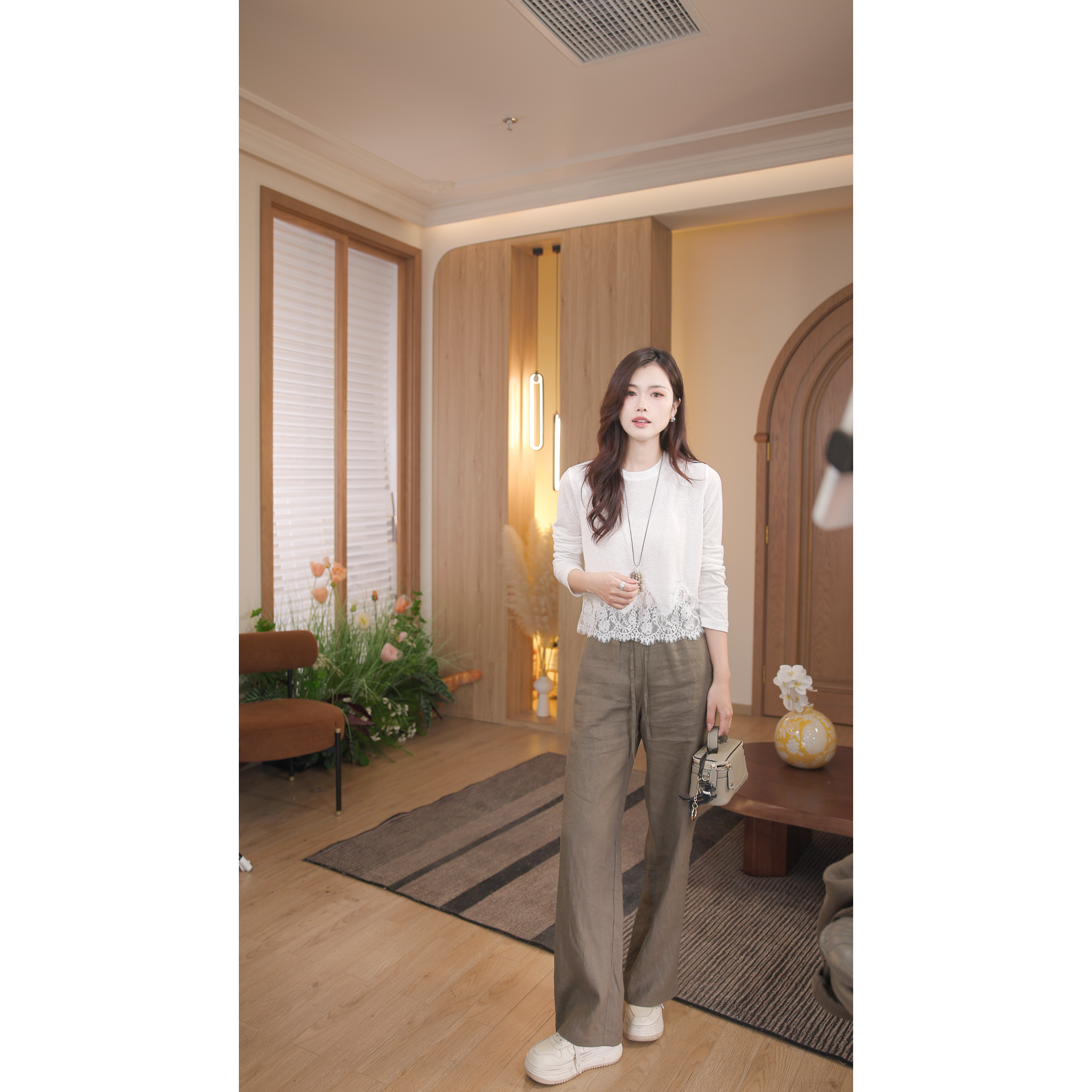 【栀予·长袖版】·气质时尚拼接蕾丝优雅轻奢上衣设计师款