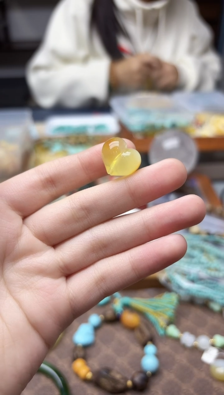 裸石蜜蜡未镶嵌蜜蜡屁桃GW