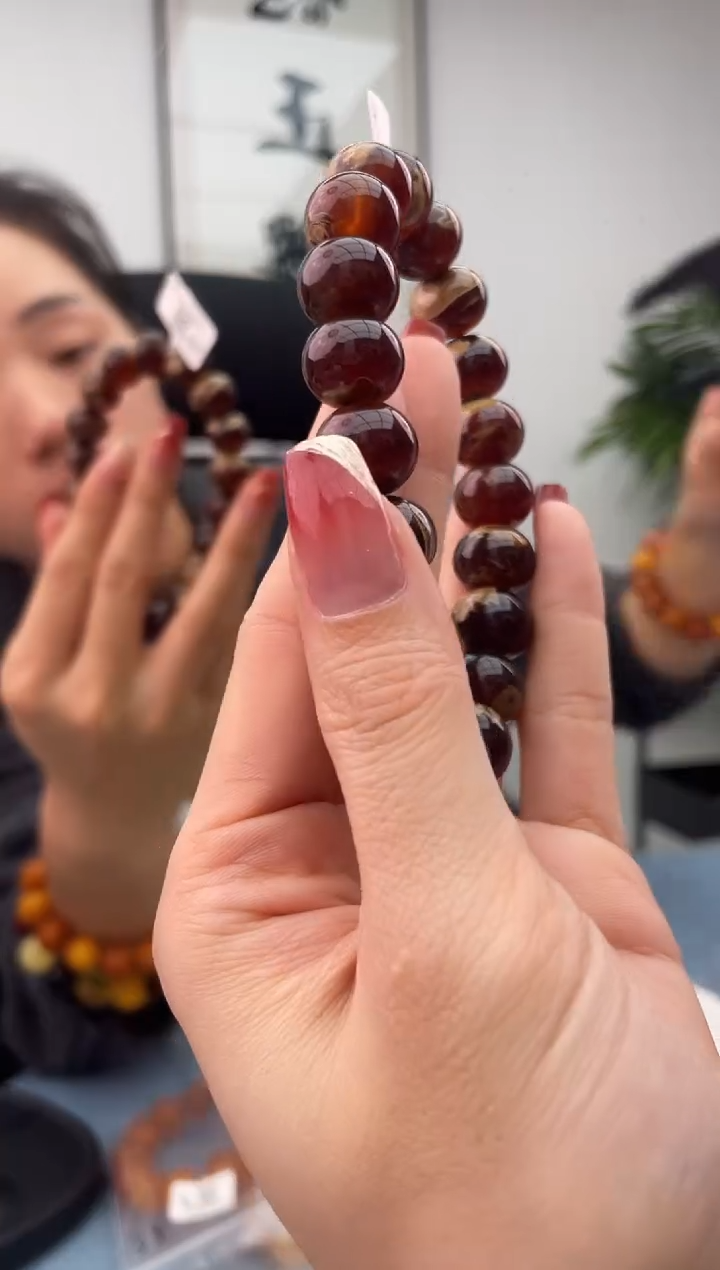 【闪购商品】琥珀珠宝奇石未镶嵌假一赔十，多样性发一件0