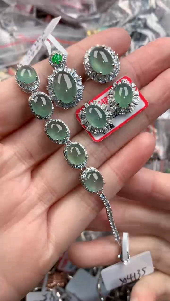 银S925镶嵌戒指翡翠444               7