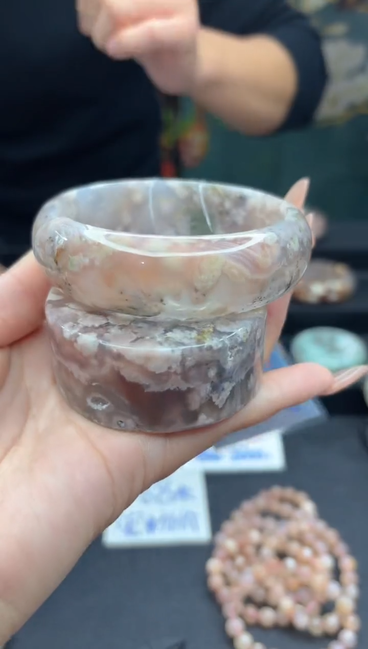 【闪购商品】石英质玉手镯未镶嵌2054（63圈赠送镯心）