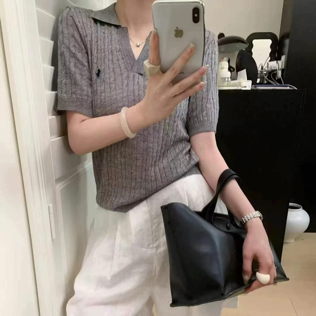 有运费补贴~灰色麻花V领时尚休闲复古莱赛尔天丝上衣