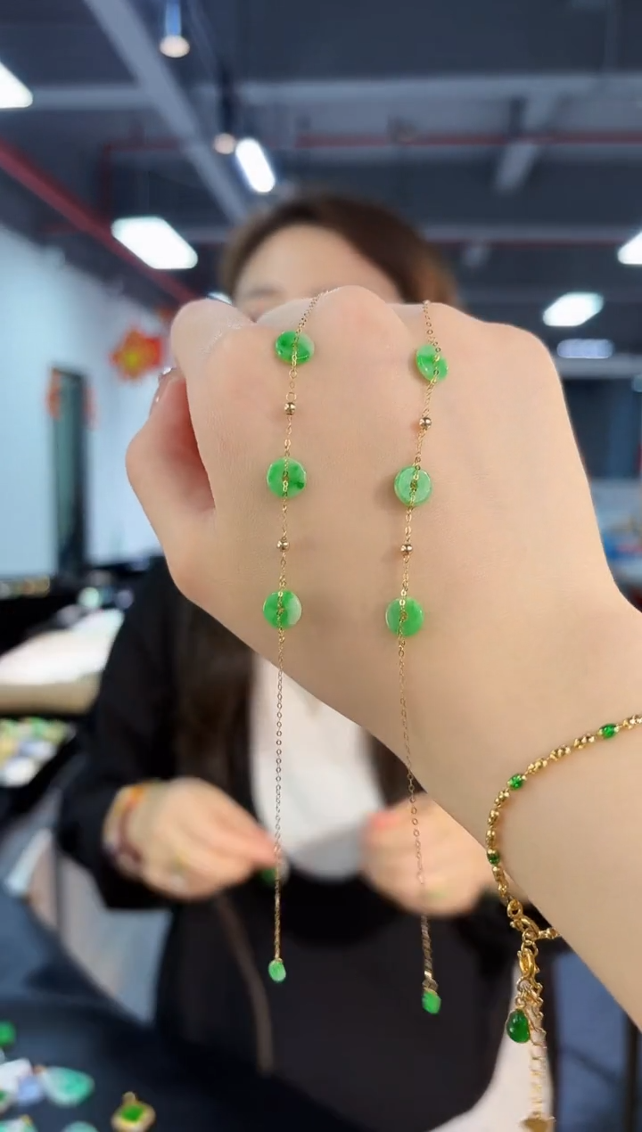 【闪购商品】翡翠手链18K金镶嵌缅料A货/多样性发货/一件