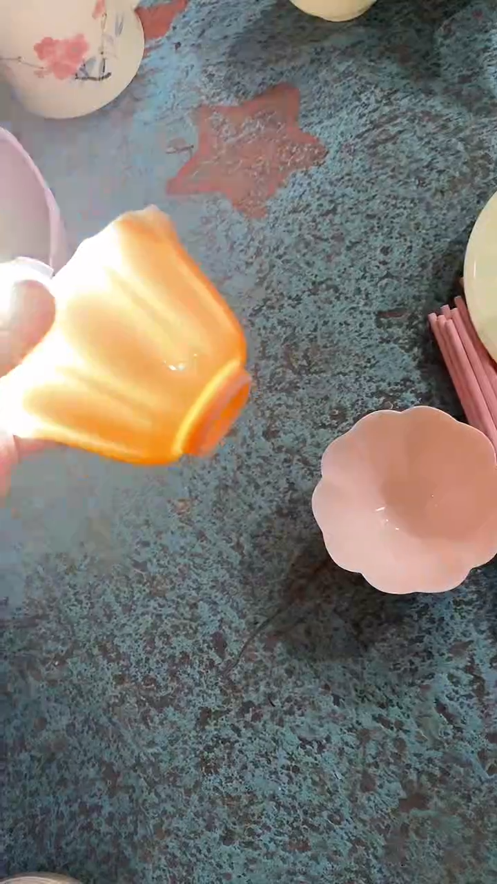 摆件陶红稀土莲花主人杯 红旗