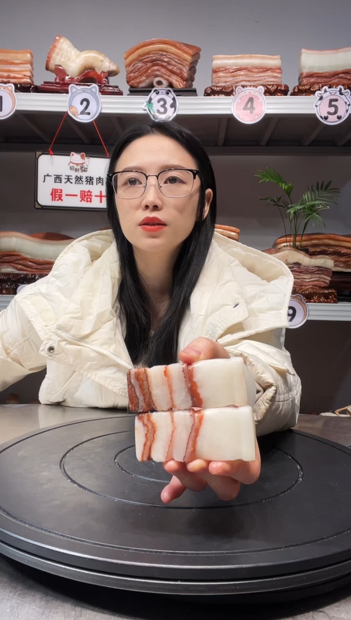 【闪购商品】天然石材柳州猪肉石