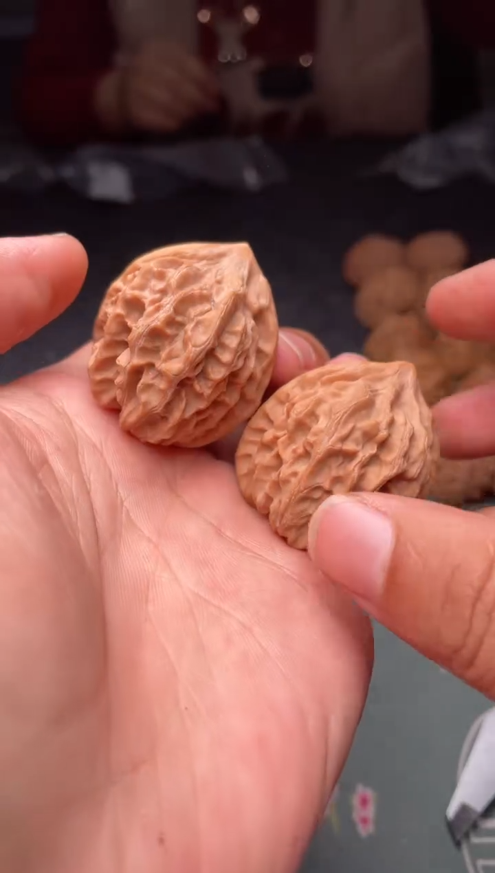 把件文玩核桃a287 龙门涧  35尺