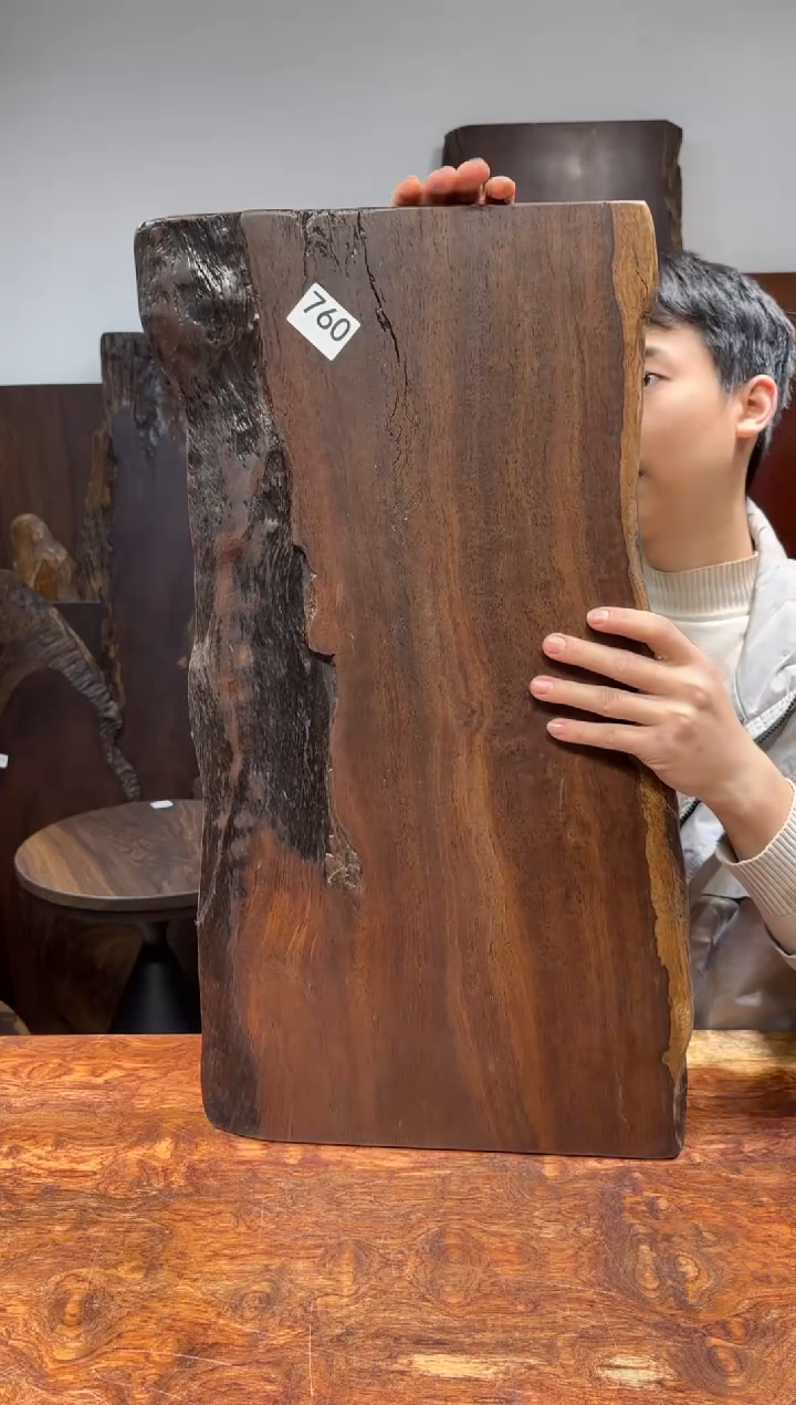 风车木（黑檀木）尺寸67*34*2.3编号760