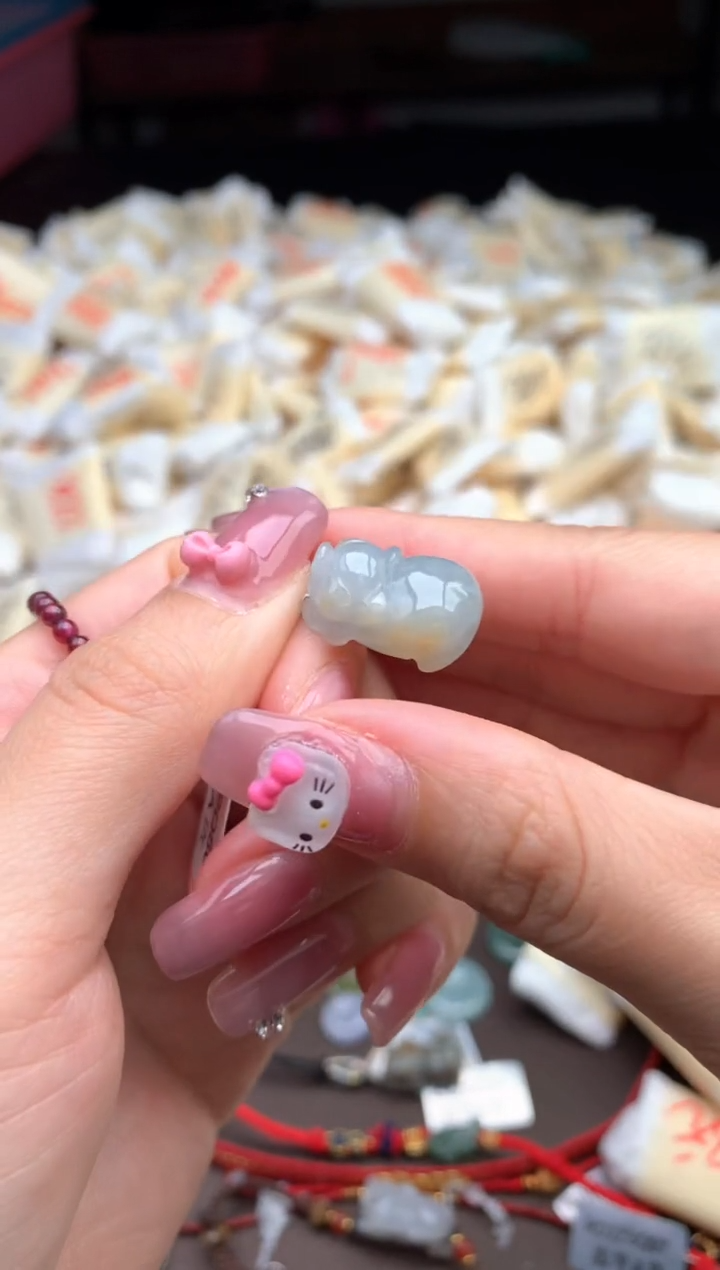 【闪购商品】翡翠挂件未镶嵌—