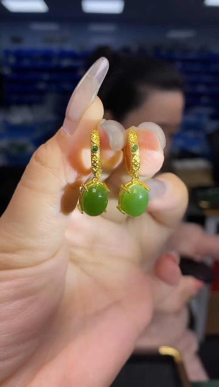 和田玉银S925镶嵌耳饰K2128