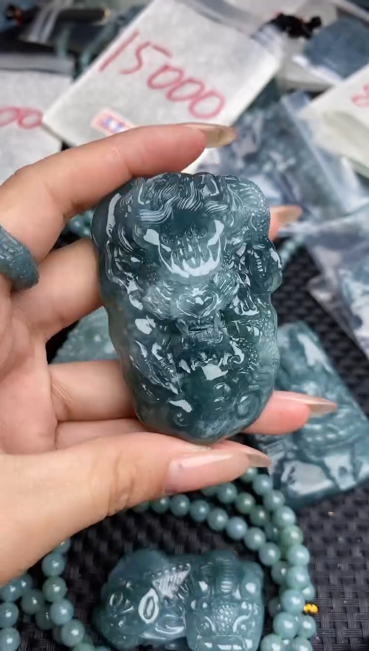 【闪购商品】翡翠颈饰未镶嵌11111111