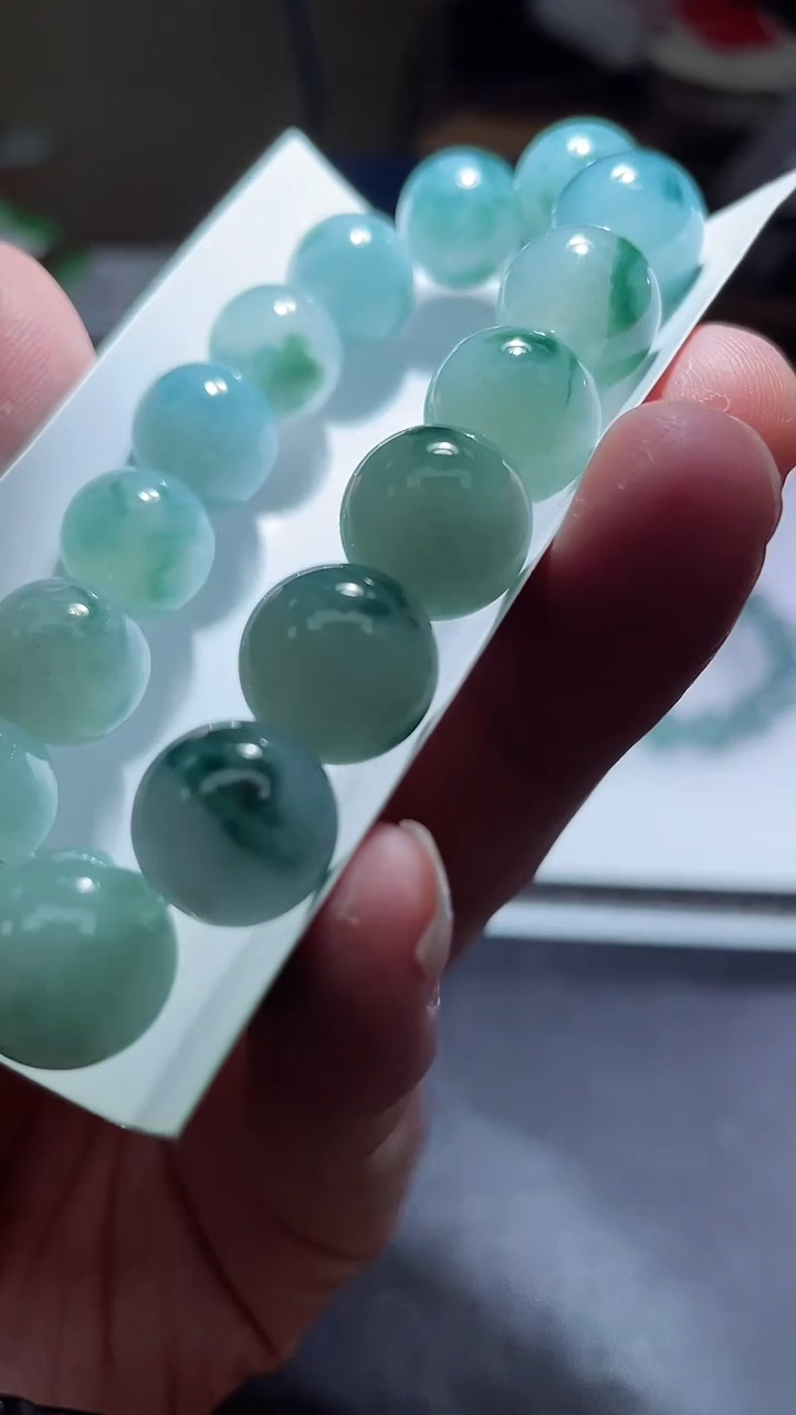 【闪购商品】定制翡翠未镶嵌翡翠多样性发货