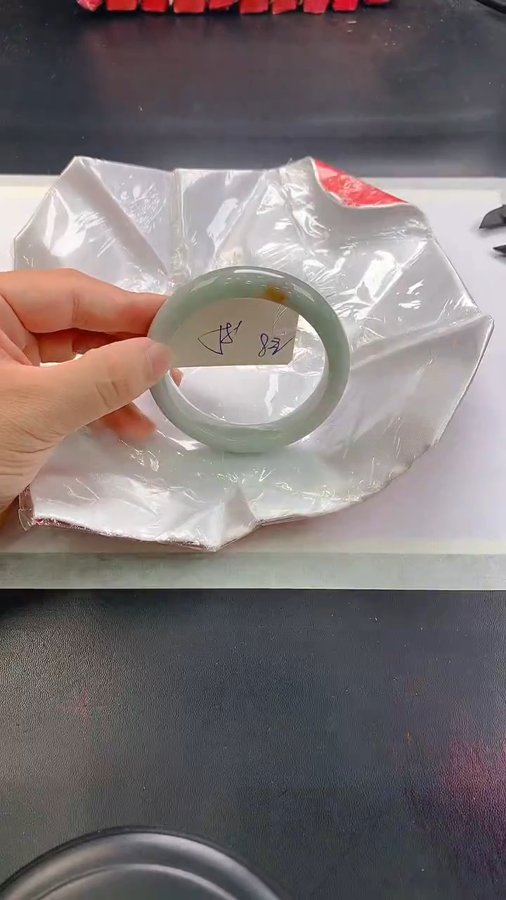 未镶嵌手镯翡翠82