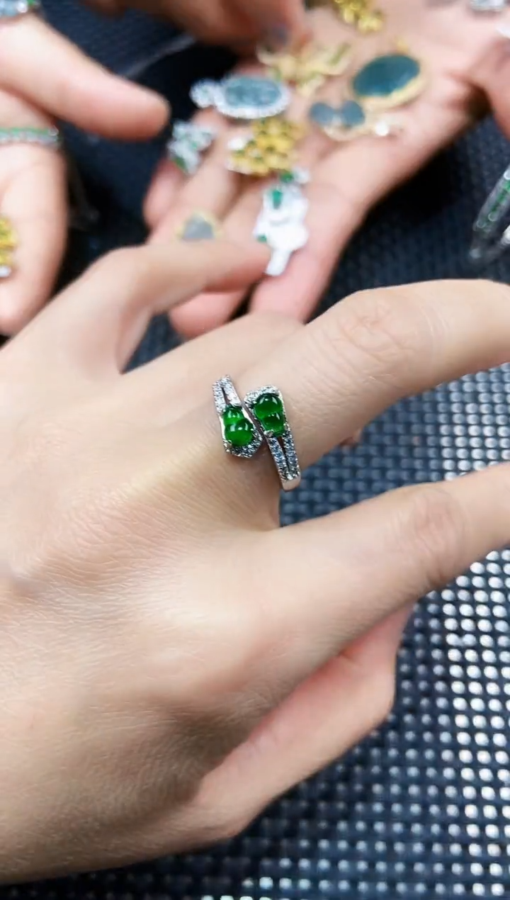 【闪购商品】翡翠戒指未镶嵌111111111