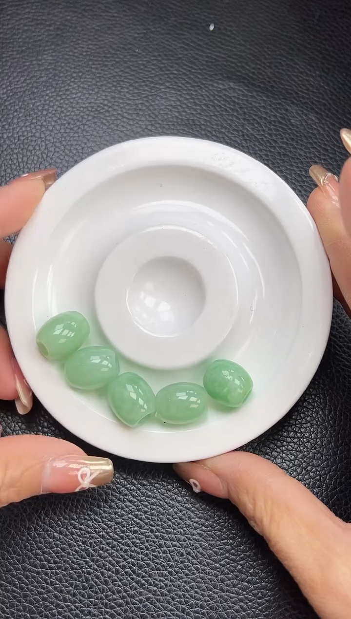 【闪购商品】翡翠颈饰未镶嵌K345-558 路路通多样性发一