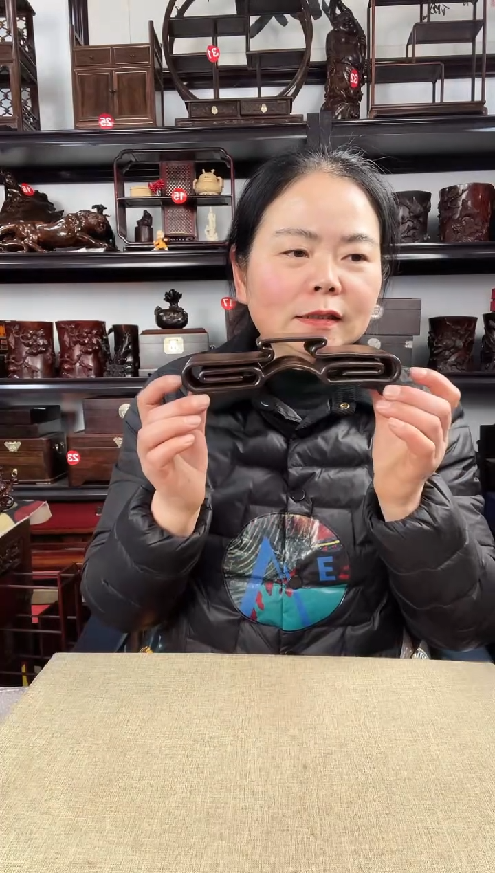 木老李红木工艺品三连