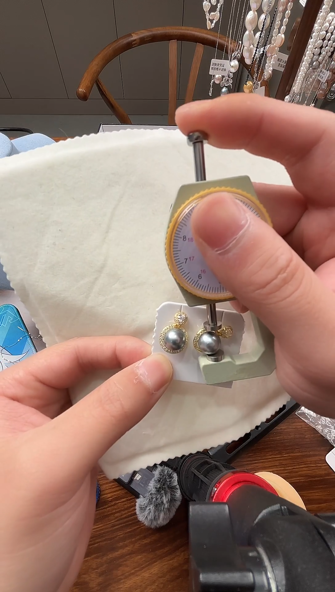 银S925镶嵌耳饰海水珍珠海水大溪地耳钉