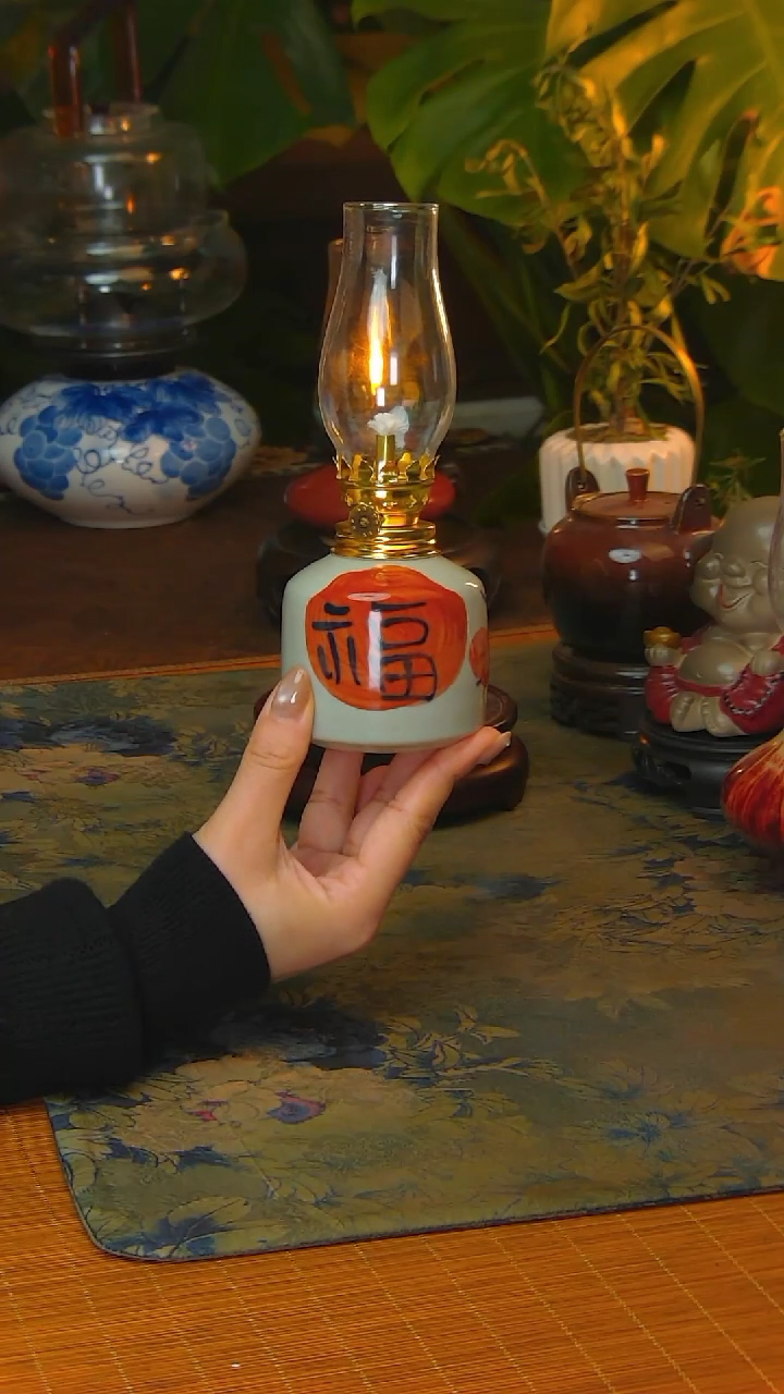 【闪购商品】景德镇陶瓷手工灯摆件