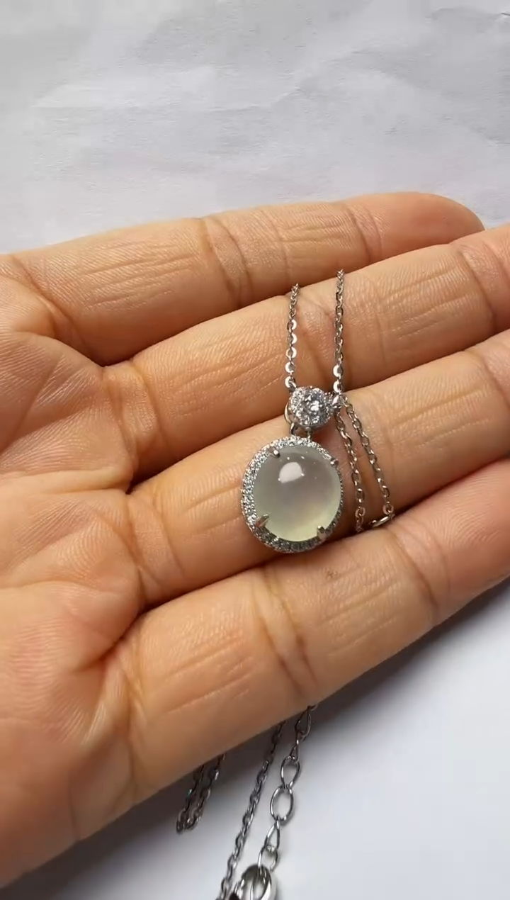 翡翠银S925镶嵌吊坠(赠链)925银镶缅甸A货翡翠吊坠