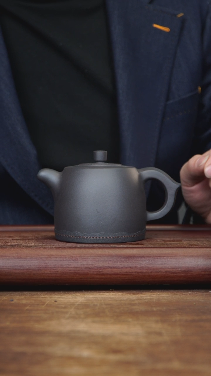 【闪购商品】紫砂茶壶360ml国工ZTY皮革井栏  乌泥