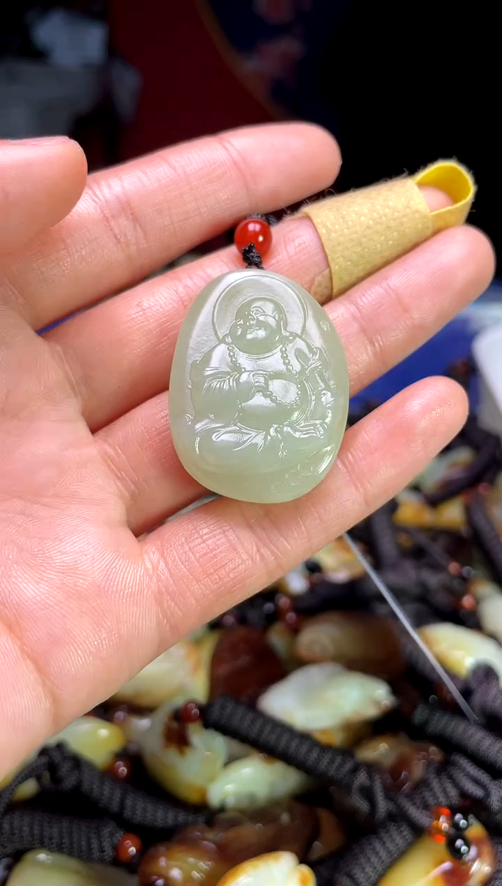 【闪购商品】和田玉颈饰未镶嵌1